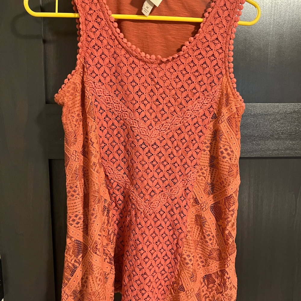 Knox Rose Rust Lace Tank Top - Picture 4 of 5